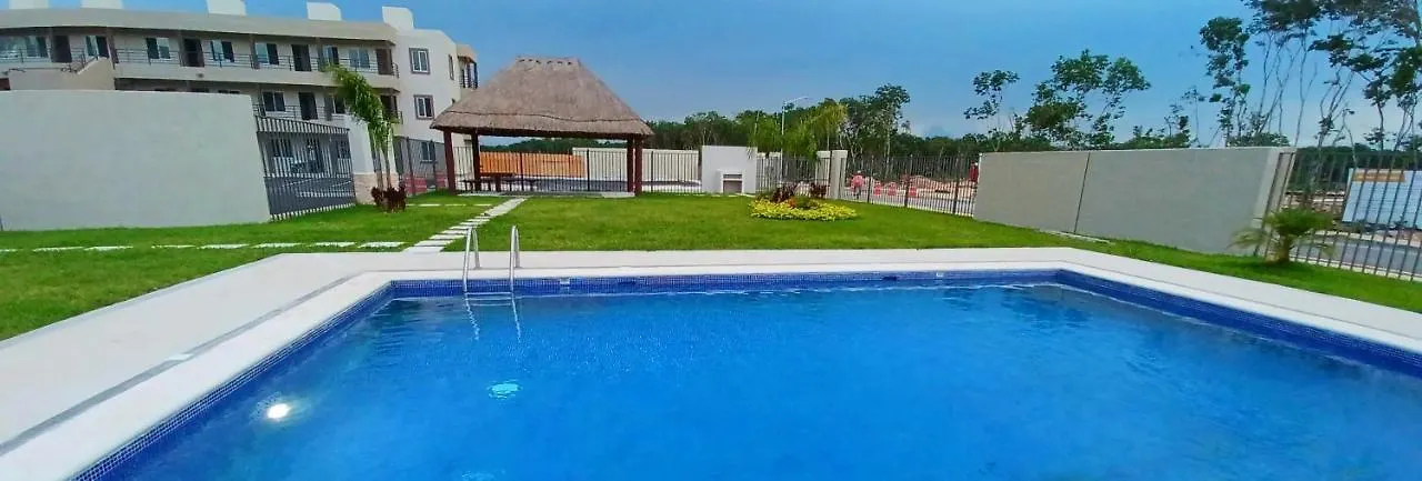 Baja Colibri - Condo Playero Con Piscina, Parking Y Parque Playa del Carmen Mexiko